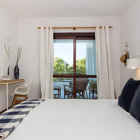 Salgados Lounge - By Dalma Portuguesa *