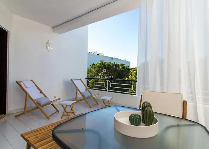 Salgados Lounge - By Dalma Portuguesa * アルブフェイラ