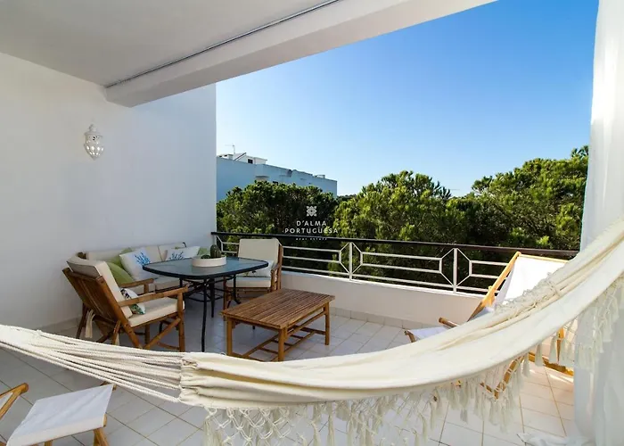 Salgados Lounge - By Dalma Portuguesa * アルブフェイラ